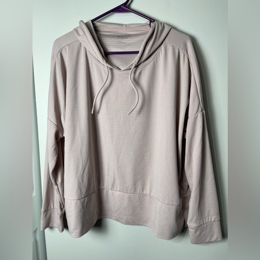 Blush Pink Mondetta Performance + Luxury Long Sleeve Hooded Shirt